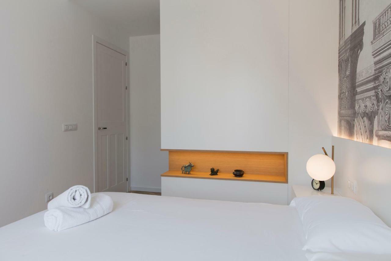 Florit Flats - Chic And Central In A Lively But Quiet Area All Walking Distance فالنسيا المظهر الخارجي الصورة