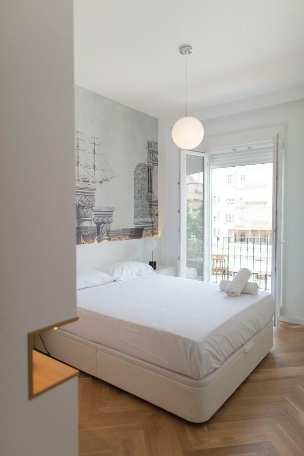 Florit Flats - Chic And Central In A Lively But Quiet Area All Walking Distance فالنسيا المظهر الخارجي الصورة